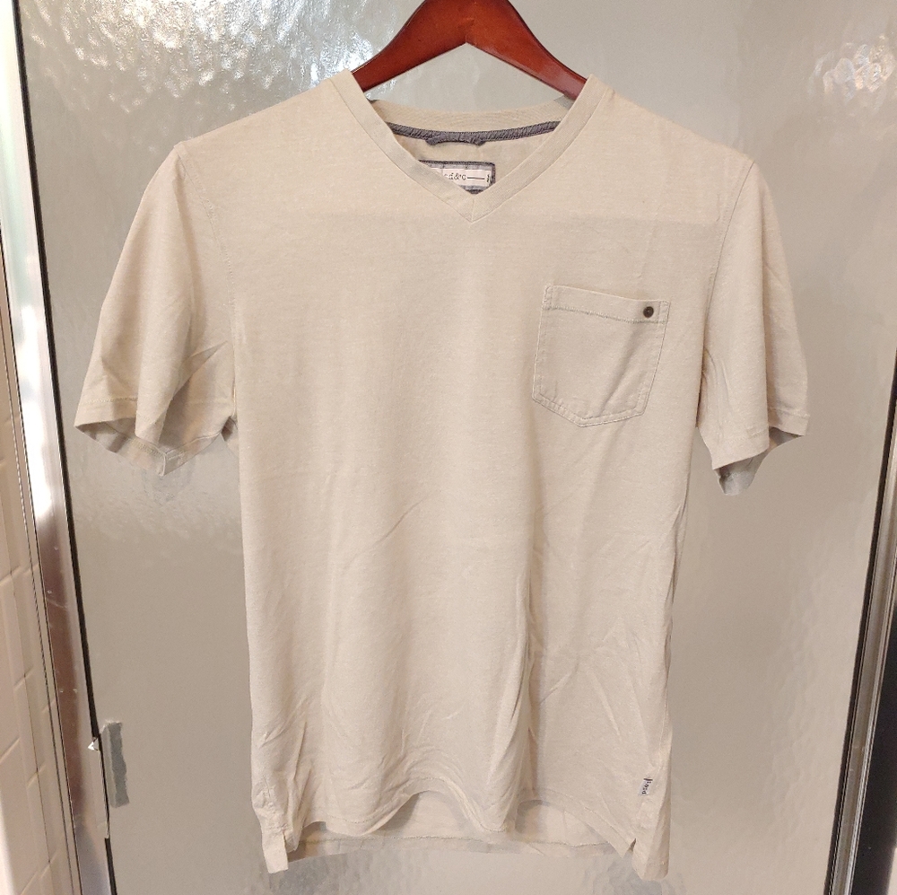 PD & C men's M T-shirt, worn once